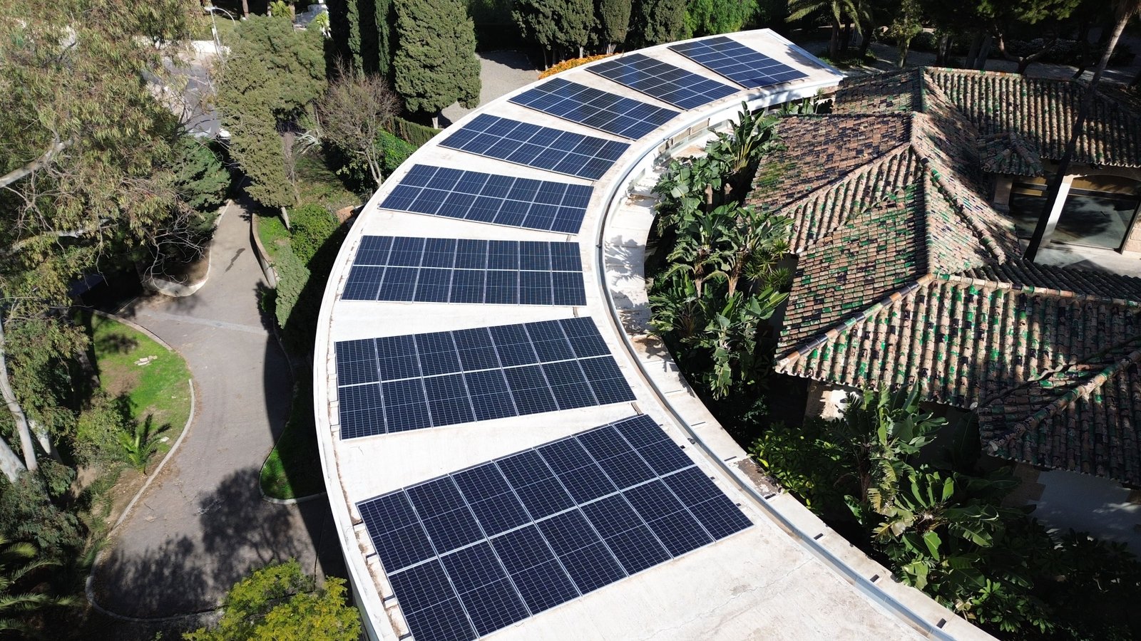 Autoconsumo en edificio · Málaga
